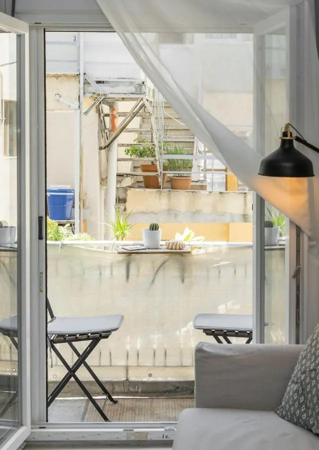 Happy Traveller - Luxury, Free Parking Apartman Szaloniki 0*,  Görögország